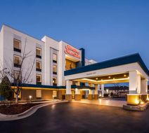 Hampton Inn & Suites Wilson I-95 Exterior