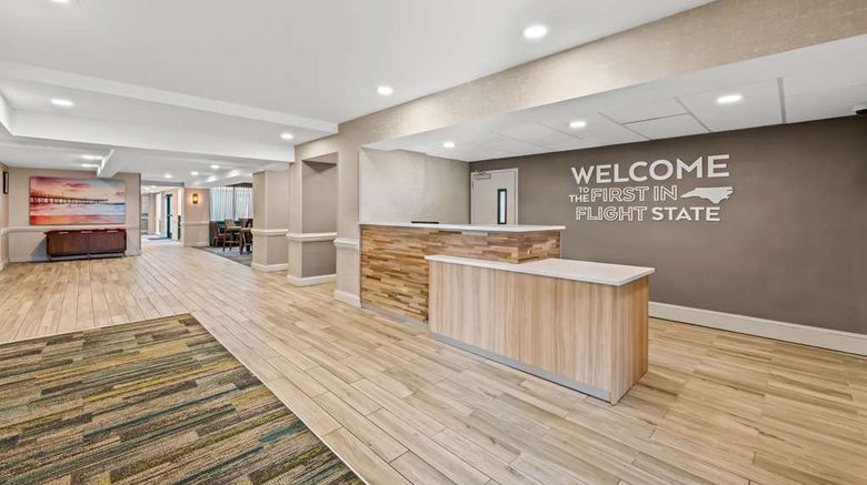 <b>Hampton Inn & Suites Wilson I-95 Lobby</b>. Images powered by <a href="https://iceportal.shijigroup.com/" title="IcePortal" target="_blank">IcePortal</a>.