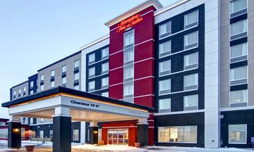 Hampton Inn & Suites Grande Prairie