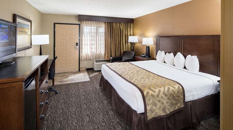 <b>Best Western Ramkota Hotel Room</b>. Images powered by <a href="https://iceportal.shijigroup.com/" title="IcePortal" target="_blank">IcePortal</a>.