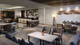 Howard Johnson Yacht Club Hotel Lobby