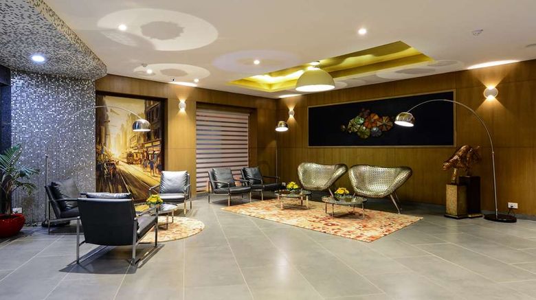 <b>Howard Johnson by Wyndham Kolkata Lobby</b>. Images powered by <a href="https://iceportal.shijigroup.com/" title="IcePortal" target="_blank">IcePortal</a>.