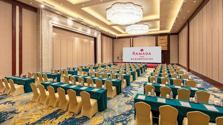 Ramada by Wyndham Heze Meeting