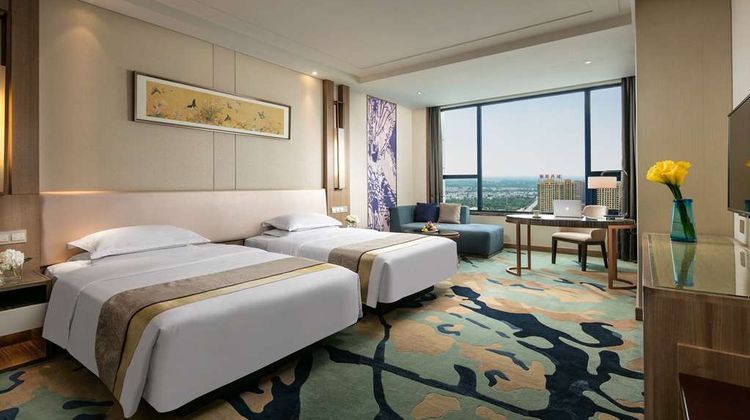 Ramada by Wyndham Heze Room