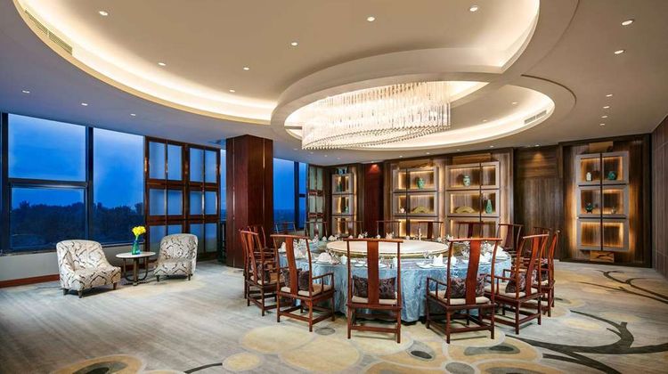 Ramada by Wyndham Heze Restaurant