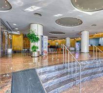Senator Parque Central Lobby