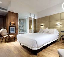 Hotel SB Glow Room