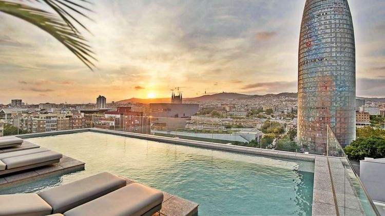 Hotel SB Glow Pool