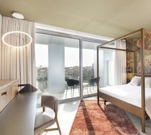 Hotel SB Glow Room