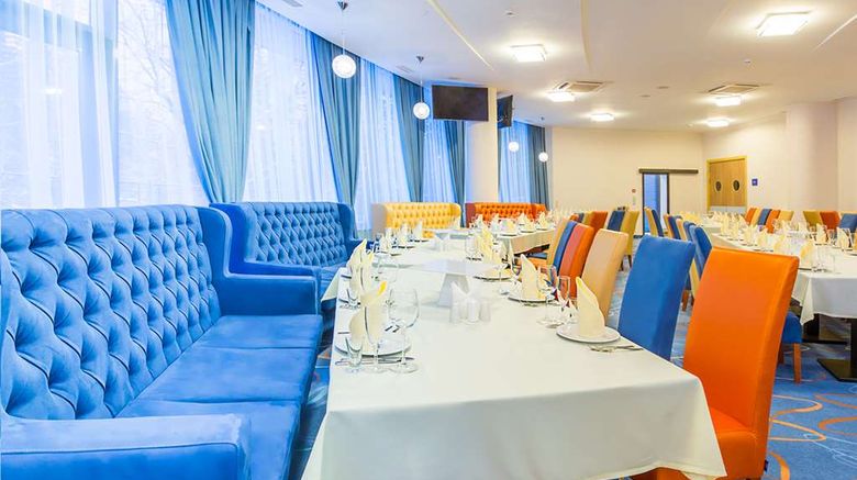 <b>Tulip Inn Sofrino Park Hotel Restaurant</b>. Images powered by <a href="https://iceportal.shijigroup.com/" title="IcePortal" target="_blank">IcePortal</a>.