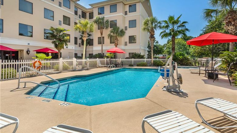 <b>Best Western Plus Valdosta Hotel Pool</b>. Images powered by <a href="https://iceportal.shijigroup.com/" title="IcePortal" target="_blank">IcePortal</a>.