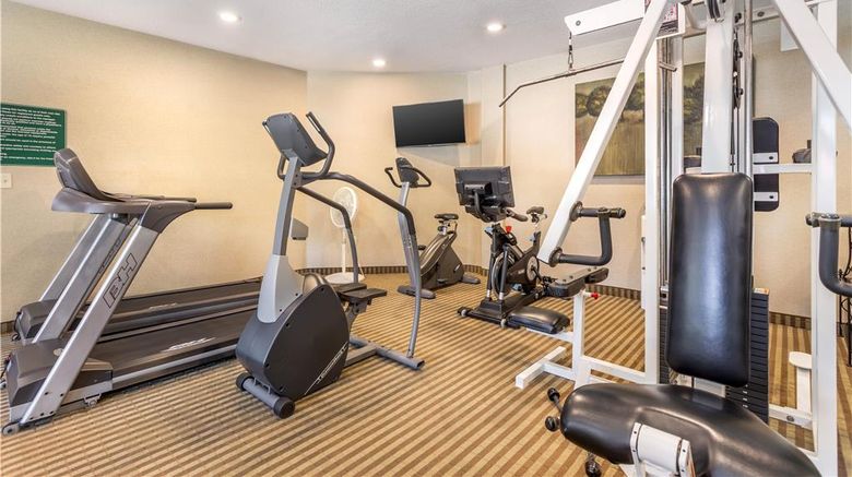 <b>Best Western Plus Valdosta Hotel Health</b>. Images powered by <a href="https://iceportal.shijigroup.com/" title="IcePortal" target="_blank">IcePortal</a>.
