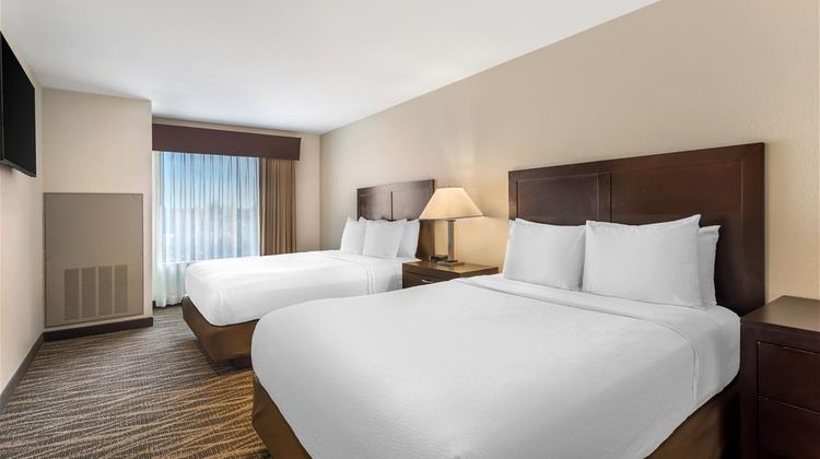 Best Western Plus Valdosta Hotel Room