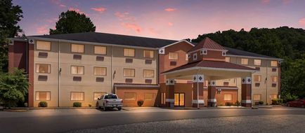 Best Western Logan Inn Exterior