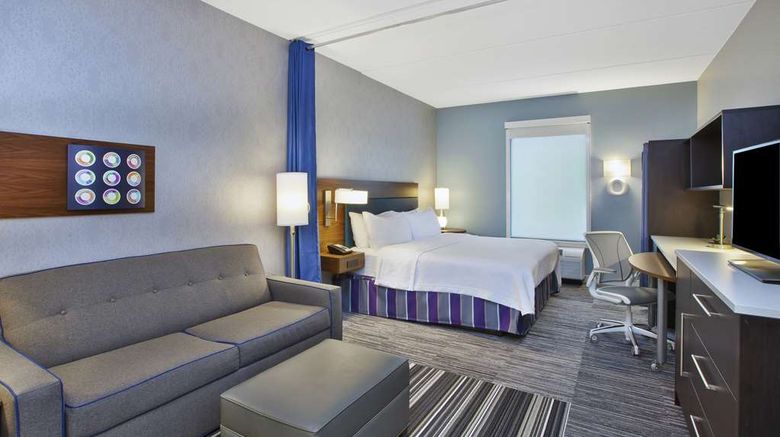 <b>Home2 Suites by Hilton Pittsburgh Room</b>. Images powered by <a href="https://iceportal.shijigroup.com/" title="IcePortal" target="_blank">IcePortal</a>.