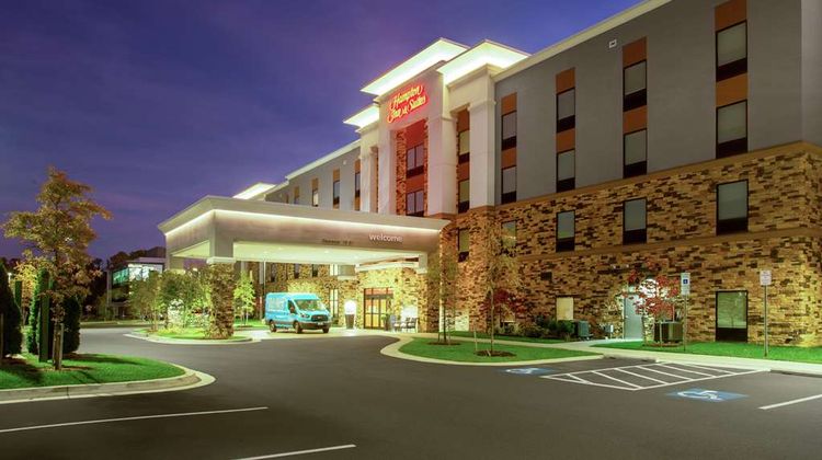 Hampton Inn & Suites Glenarden Exterior