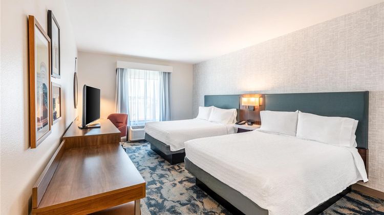 Hampton Inn & Suites Glenarden Room