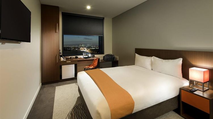 Ibis Brisbane Airport Hotel Room