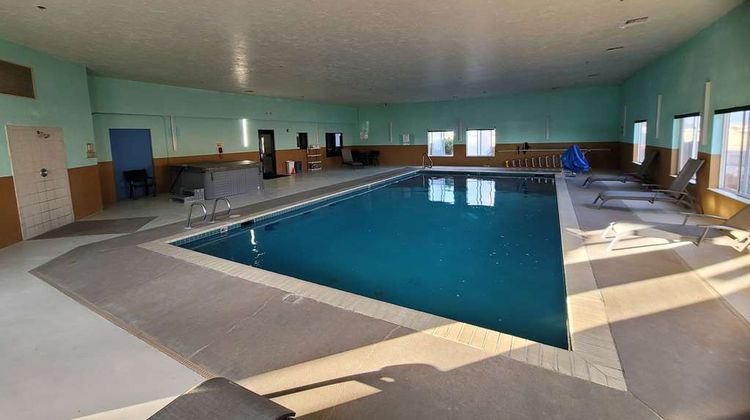 Baymont Inn & Suites Limon Pool