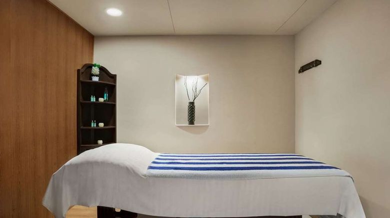 <b>Ramada Karachi Creek Spa</b>. Images powered by <a href="https://iceportal.shijigroup.com/" title="IcePortal" target="_blank">IcePortal</a>.