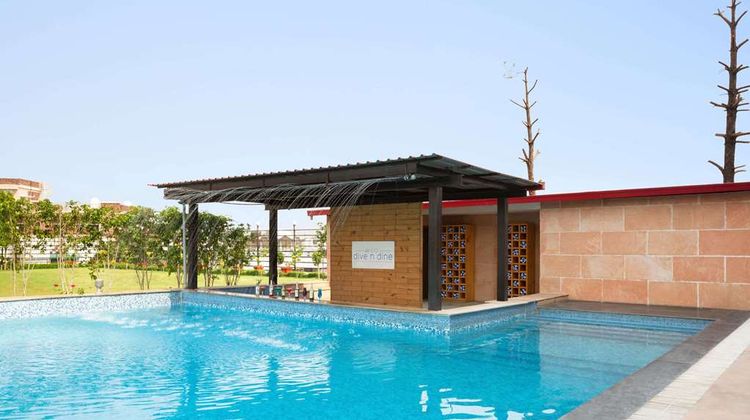 Ramada by Wyndham Chakrata Road Pool