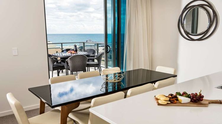 Ramada VetroBlu Scarborough Beach Suite