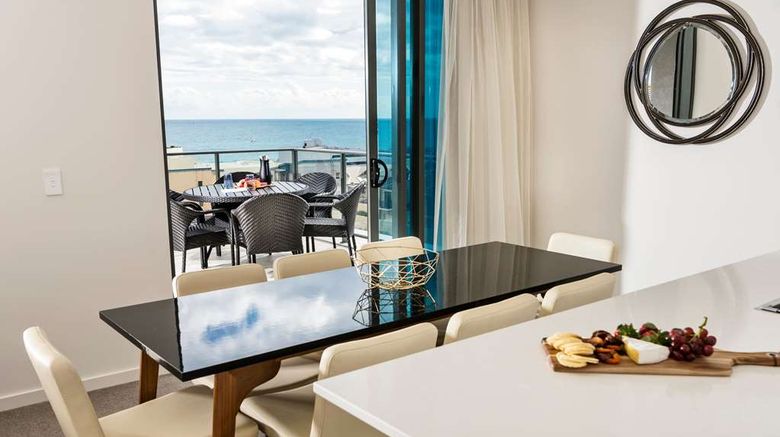 <b>Ramada VetroBlu Scarborough Beach Suite</b>. Images powered by <a href="https://iceportal.shijigroup.com/" title="IcePortal" target="_blank">IcePortal</a>.