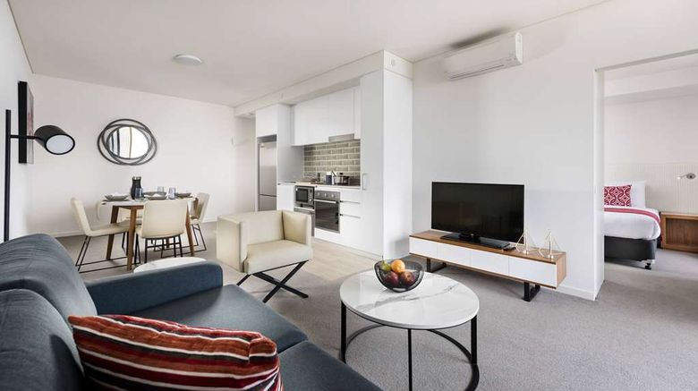 <b>Ramada VetroBlu Scarborough Beach Room</b>. Images powered by <a href="https://iceportal.shijigroup.com/" title="IcePortal" target="_blank">IcePortal</a>.