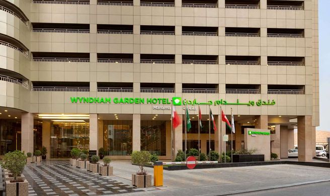 Wyndham Garden Manama Exterior