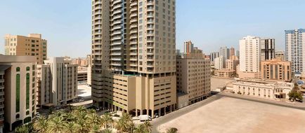 Wyndham Garden Manama Exterior