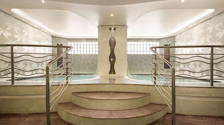 Wyndham Garden Manama Spa