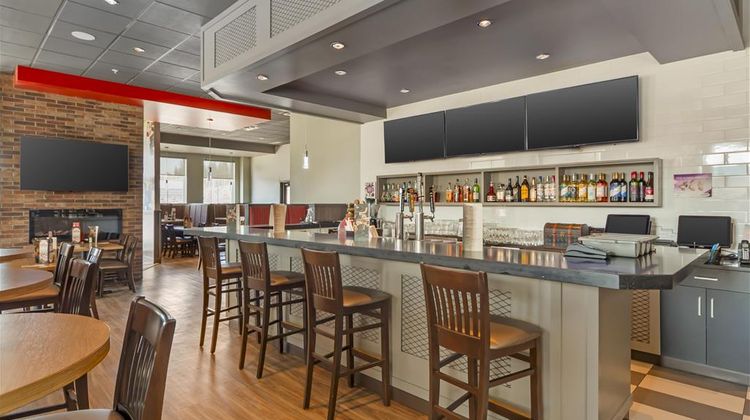 Best Western Plus Hinton Inn & Suites Restaurant