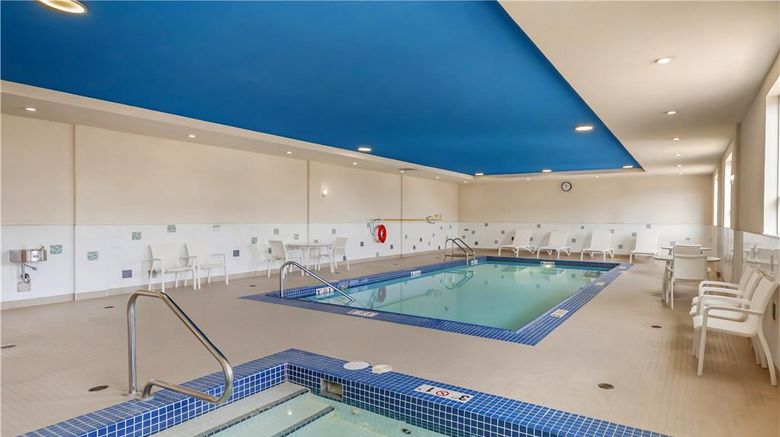 <b>Best Western Plus Hinton Inn & Suites Pool</b>. Images powered by <a href="https://iceportal.shijigroup.com/" title="IcePortal" target="_blank">IcePortal</a>.