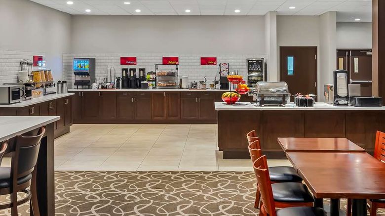 <b>Best Western Plus Pitt Meadows Inn & Sts Restaurant</b>. Images powered by <a href="https://iceportal.shijigroup.com/" title="IcePortal" target="_blank">IcePortal</a>.