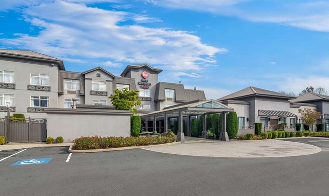 Best Western Plus Pitt Meadows Inn & Sts Exterior