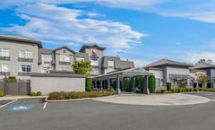 Best Western Plus Pitt Meadows Inn & Sts