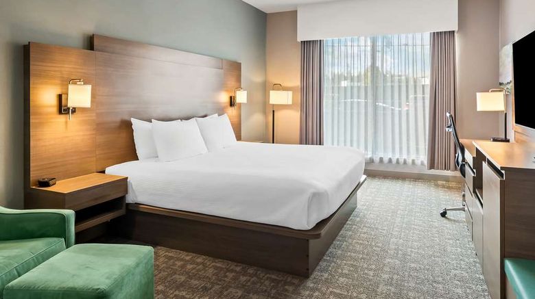 <b>Best Western Plus Pitt Meadows Inn & Sts Room</b>. Images powered by <a href="https://iceportal.shijigroup.com/" title="IcePortal" target="_blank">IcePortal</a>.