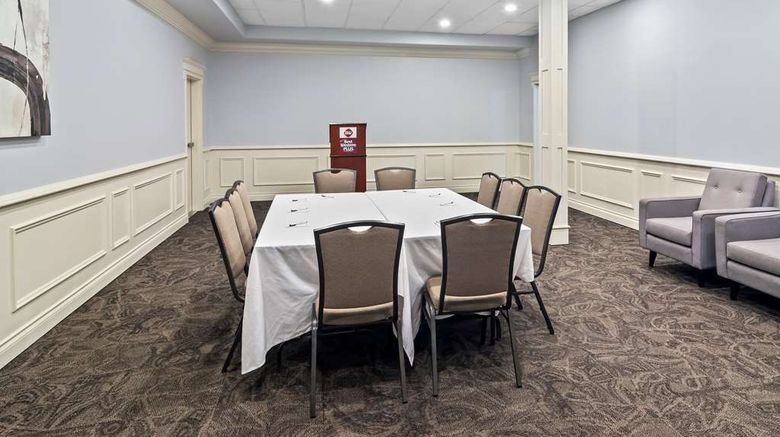 <b>Best Western Plus Pitt Meadows Inn & Sts Spa</b>. Images powered by <a href="https://iceportal.shijigroup.com/" title="IcePortal" target="_blank">IcePortal</a>.