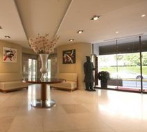Goldstar Resort & Suites Lobby