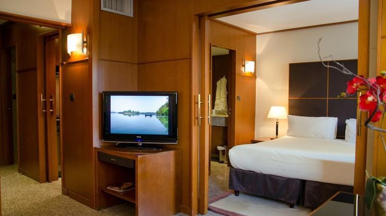 Goldstar Resort & Suites Room