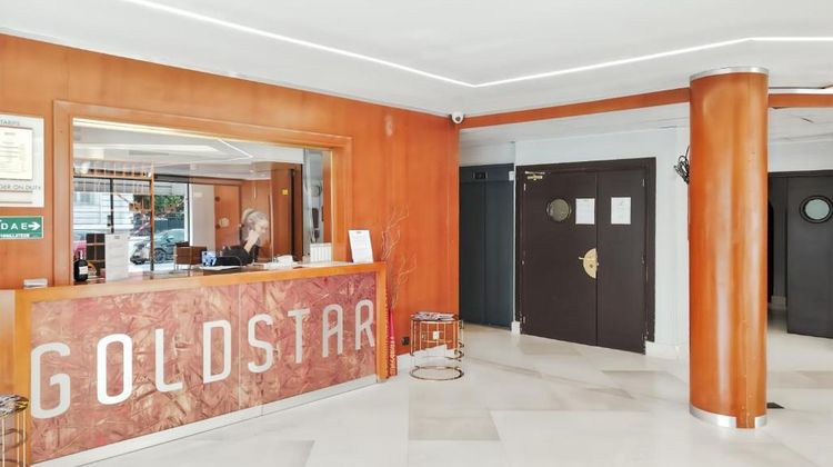 Goldstar Resort & Suites Lobby