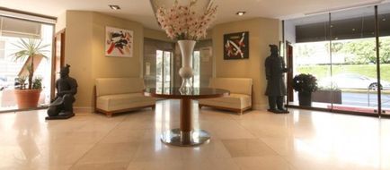 Goldstar Resort & Suites Lobby