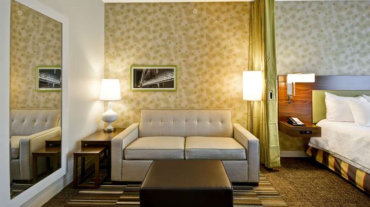 Home2 Suites by Hilton Dallas Downtown Room