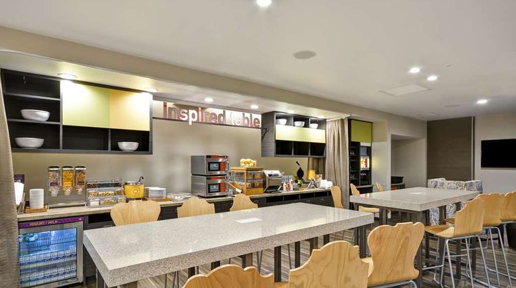 Home2 Suites by Hilton Dallas Downtown Restaurant
