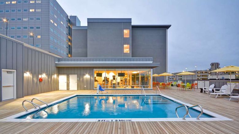 <b>Home2 Suites by Hilton Dallas Downtown Pool</b>. Images powered by <a href="https://iceportal.shijigroup.com/" title="IcePortal" target="_blank">IcePortal</a>.