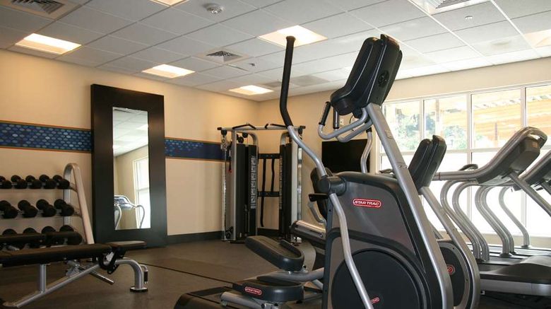<b>Hampton Inn & Suites Leavenworth Health</b>. Images powered by <a href="https://iceportal.shijigroup.com/" title="IcePortal" target="_blank">IcePortal</a>.