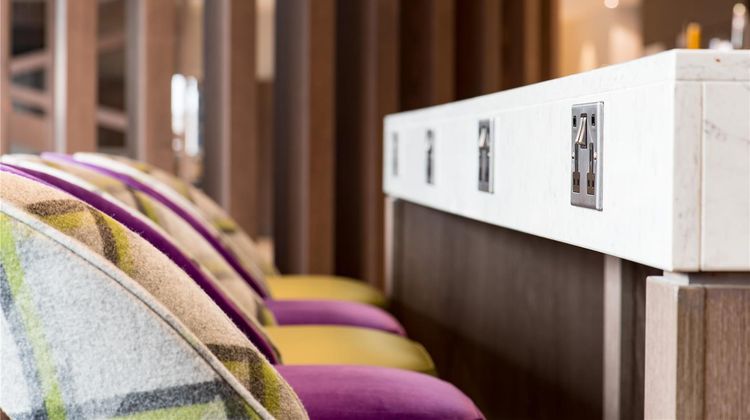 Hampton by Hilton Edinburgh West Lobby