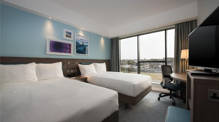 Hampton by Hilton Edinburgh West Room