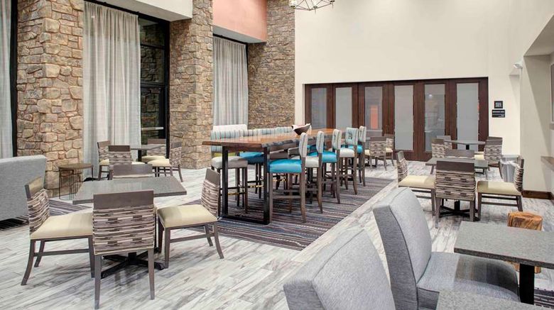 <b>Hampton Inn & Suites Flagstaff East Restaurant</b>. Images powered by <a href="https://iceportal.shijigroup.com/" title="IcePortal" target="_blank">IcePortal</a>.