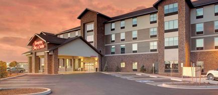 Hampton Inn & Suites Flagstaff East Exterior